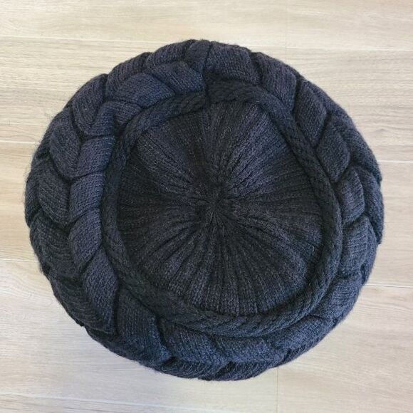 Black Knit Cap Braided Cable Newsboy Style Ribbed Brim Winter Hat Unisex - Picture 3 of 7